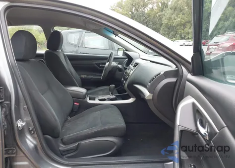 2015 Nissan Altima 2.5 S from USA, damaged, VIN 1N4AL3AP2FC456328